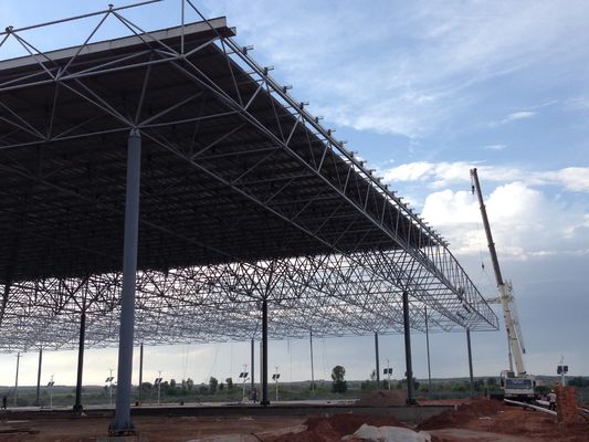 서비스 스테이션용 가벼운 철강 구조로 전공된 구조물
